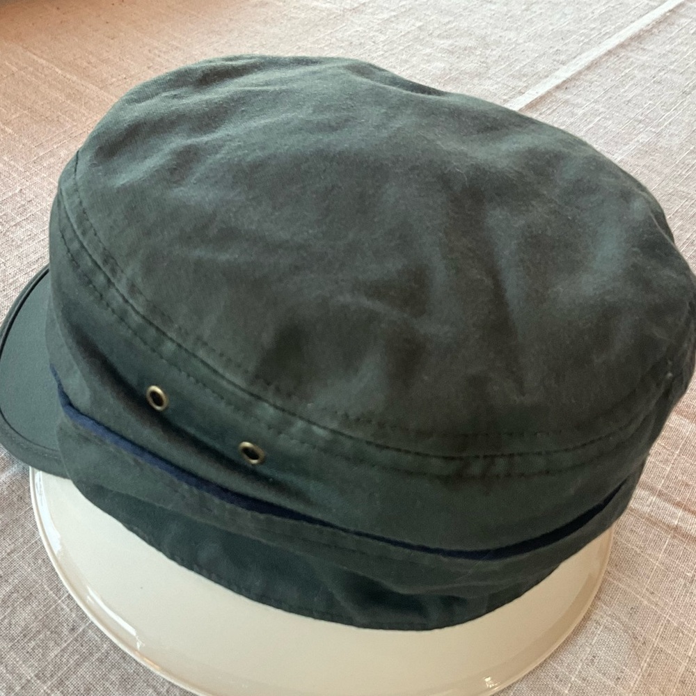 Banana Republic Women’s Militia Style Cap - Picture 2 of 7